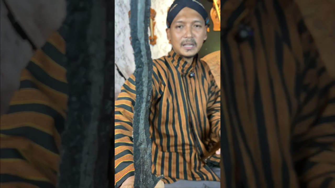 KERIS MAHAR 20 JUTA !!! Keris Panimbal era Singosari luk 9 