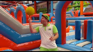 Magic Phil Explores Dubai's LARGEST Inflatable Park | Air Maniax | Visiting Dubai with kids |