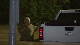KSAT reporter Zaria Oates recalls seeing man trapped in floodwaters, witnessing rescue screenshot 5
