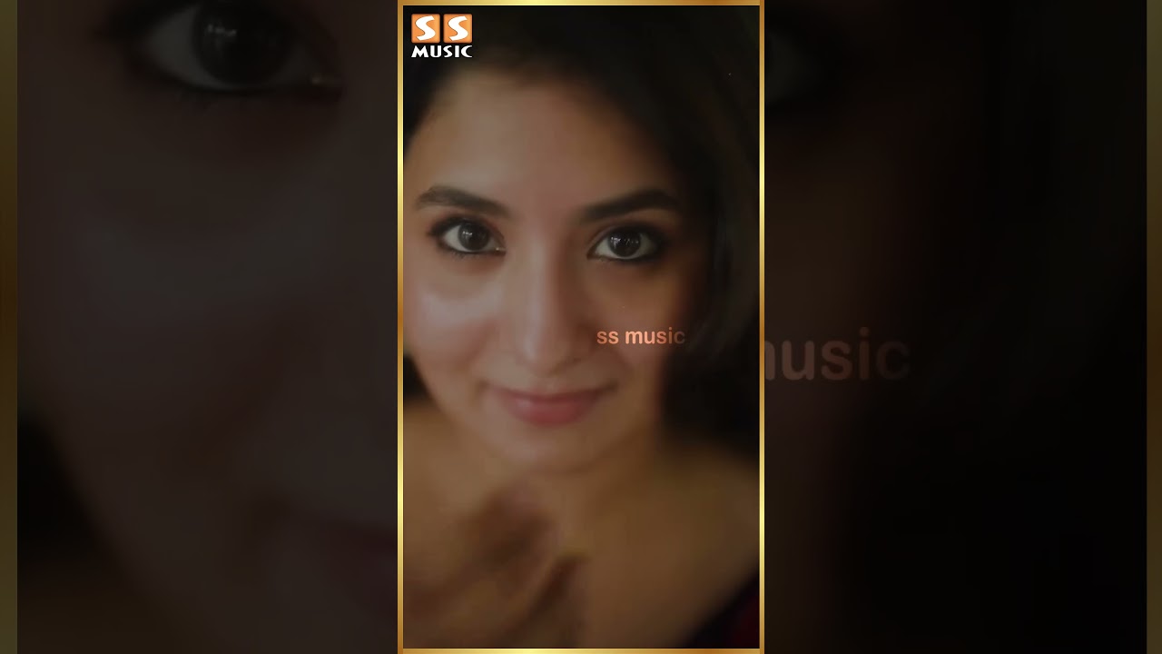 💥 Turning heads and raising the style bar—Reshmi menon knows how to do it right! 💃"