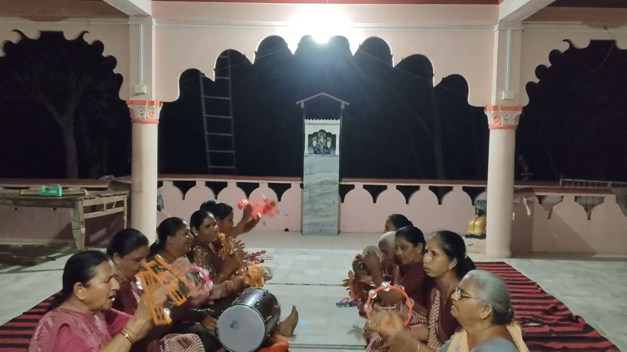 મથુરા થી ગોકુળ આવે મારો વાલો આવીને લીલા બતાવે રે જય કનૈયા લાલ કી