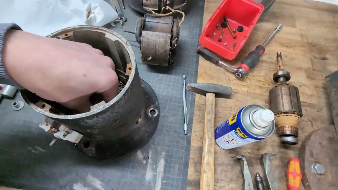 Motor tauschen bei Elektror S2a Sirene / Teil 1