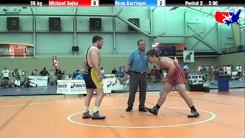 Michael Sojka vs. Ryan Garringer at 2013 ASICS Uni...