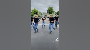 Thumbnail of Espectacular 🤠 #zapateado #viral #trend #pasitos #hupango #xvaños