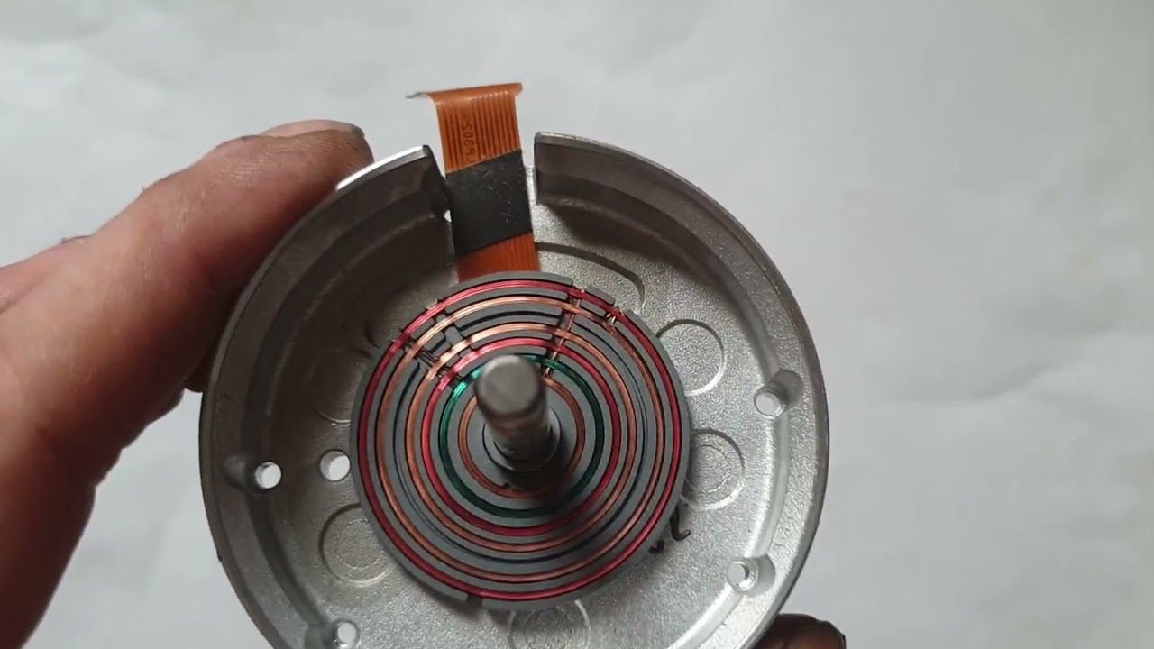 Разбор головки БВГ от видеомагнитофона JVC - YouTube