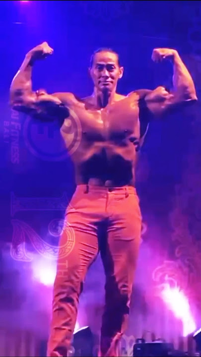 ADE RAI POSING 12TH ANNIVERSARY RAI FITNESS BALI #aderai #fitness #gym #raifitness #bodybuilding #yt
