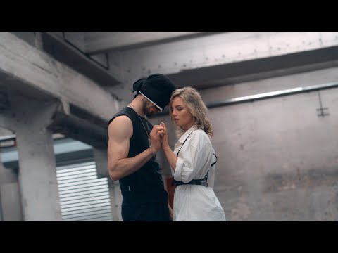 Phelipe - N-as renunta (Official Visualizer)
