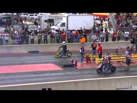 Drag Racing Scooters 