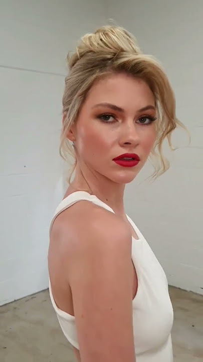 Gold Coast class Oct 30 31st. Find me on IG for details. #hairtutorial #hairstyle #highbunhairstyle