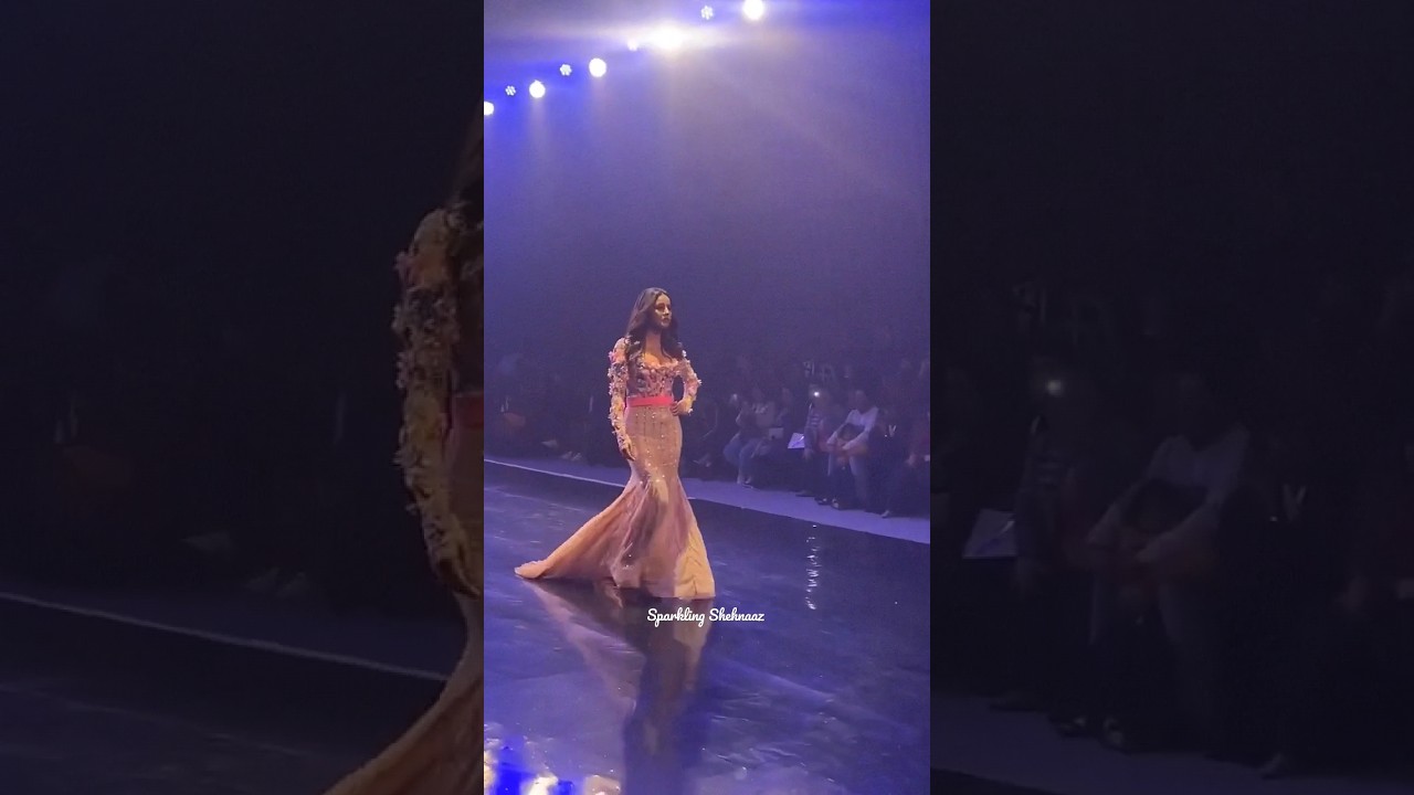 Shehnaaz Gill ramp walk in Delhi ❤️ 
