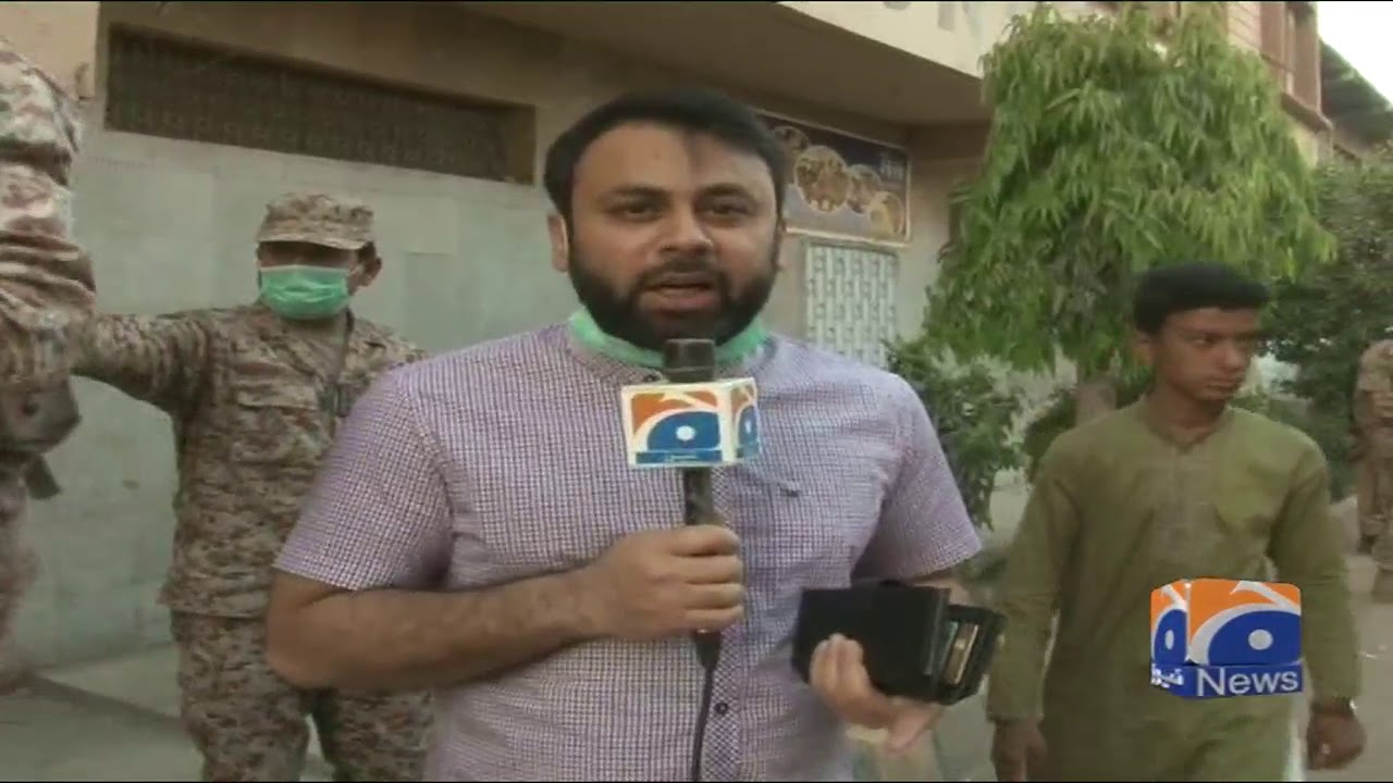 Golimar Main Giri Emarat Ka Malba Uthane Ka Kam Jari