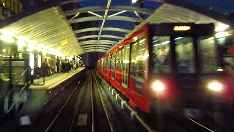 Docklands Light Railway, time lapse from Lewisham to Bank - DayDayNews