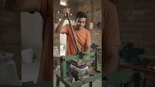 देसी जुगाड़ से घर में जूते बनाने की मशीन #desi #jugaad