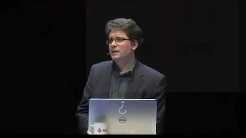 Eliot Higgins of Bellingcat at SKUP 2015