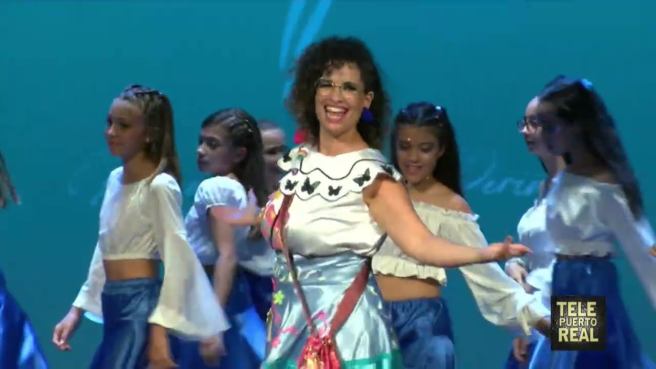 LA FAMILIA MADRIGAL (Encanto)