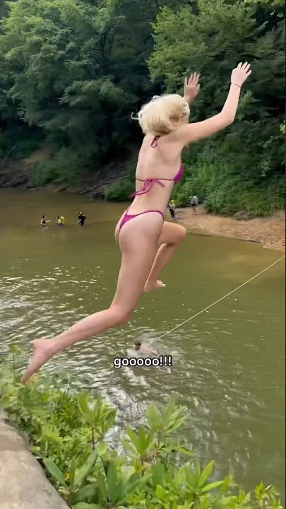 She was too scared to jump! 😅 #cliffjumping #adrenaline #adventure