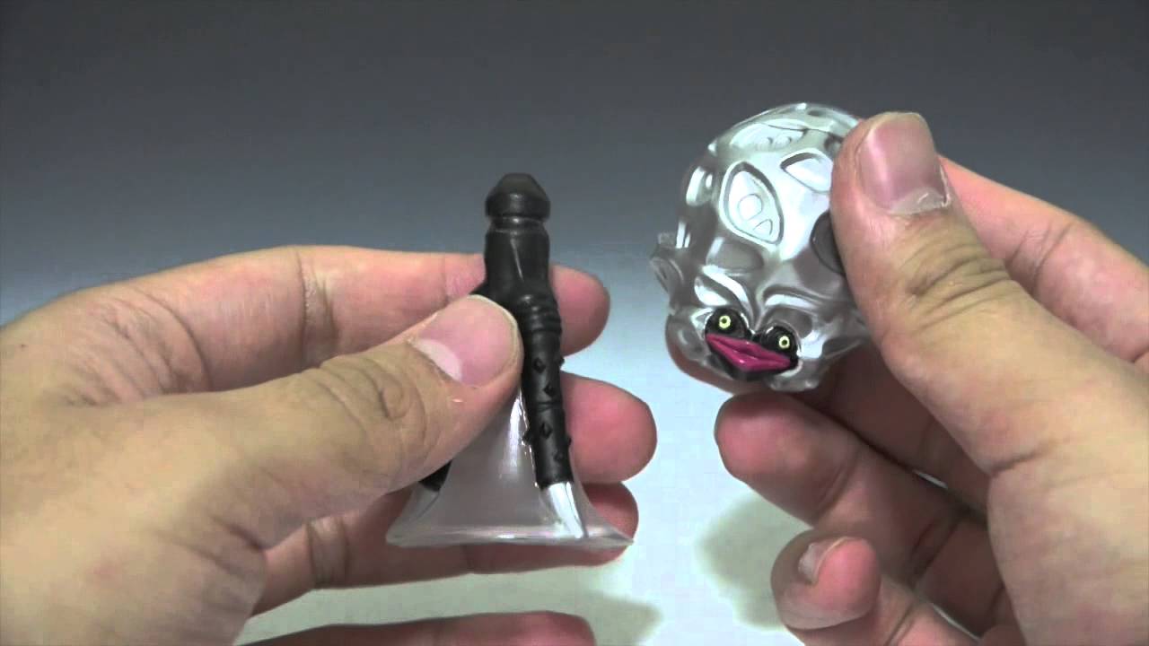 怪獣消しゴム チブル8 VS ウルトラセブン ガチャガチャ マグネット