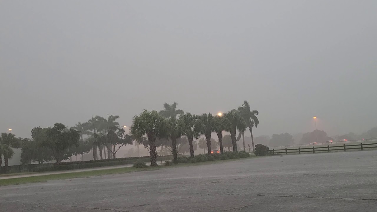 Severe Thunderstorm Cranking over Boca Raton 6.19.2020 - YouTube