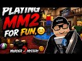 Playing mm2 for fun in Roblox ☺️