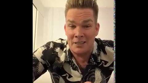 Mark McGrath (Sugar Ray) Does A Scat