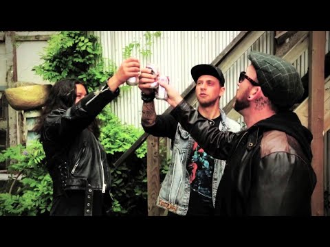 DEVILDRIVER - The Appetite Legendado (Official) | Napalm Records