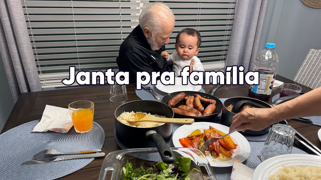 Fazendo janta pra família: arroz, feijão, linguiça, pimentão frito e salada de folhas 