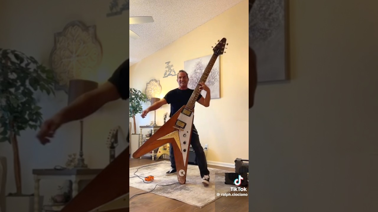 Can I play this guitar? 😮‍💨