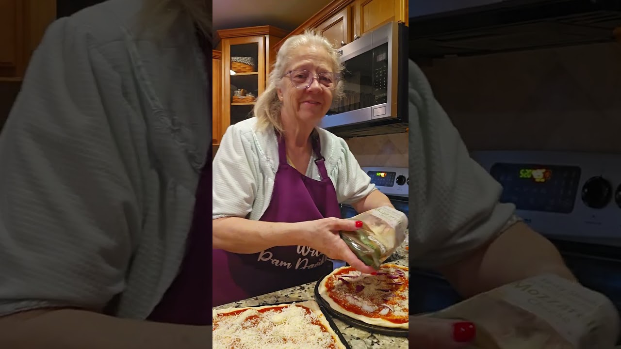 Chef Boyardee pizza 🍕 