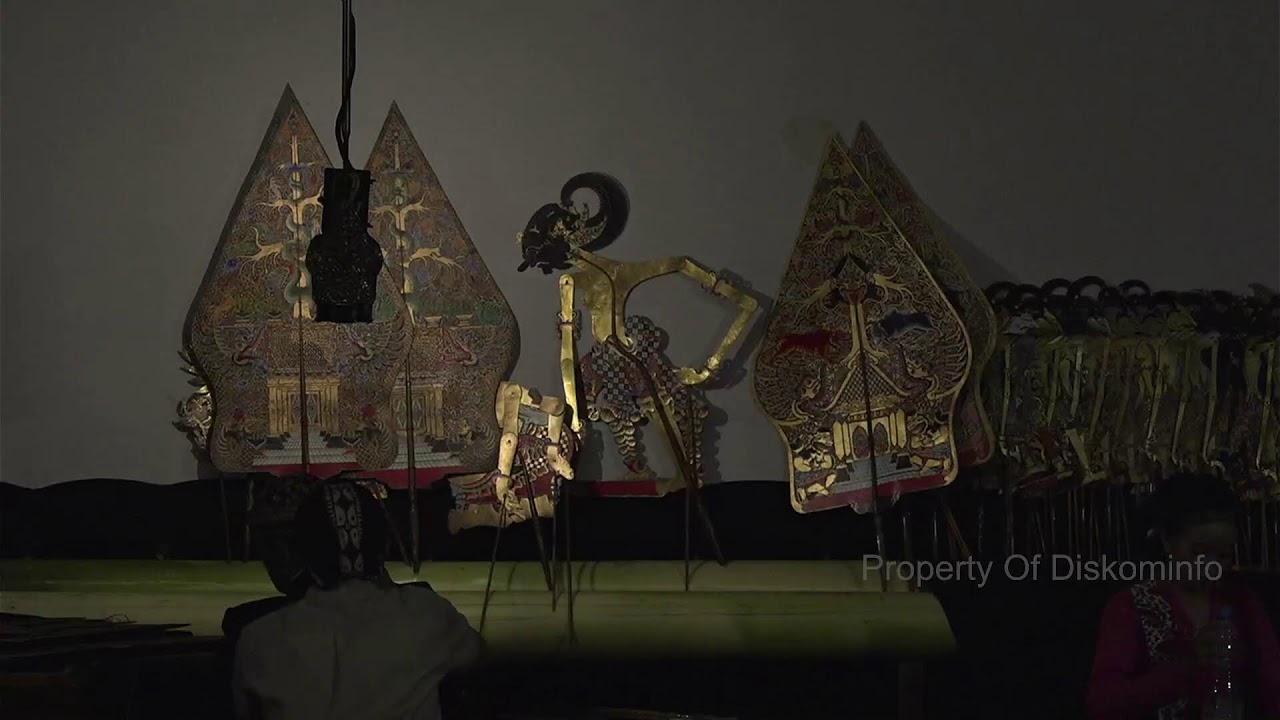 Pagelaran Wayang Kulit Dalam Rangka Hari Wayang Nasional dan Tasyakuran Pelantikan Anggota DPRD