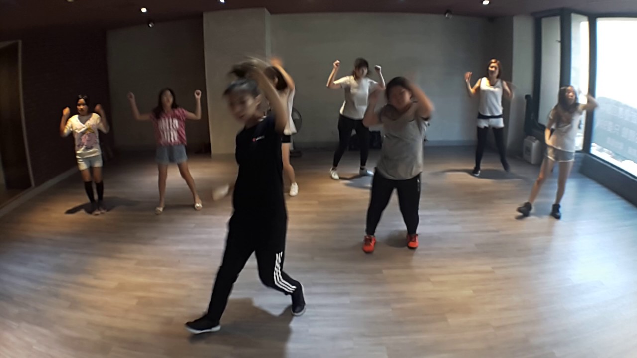 Watch Sooo Dance 艾索老師 星期六基礎律動 the illest 2016-11-12 on YouTube Watch Sooo Dance 艾索老師 星期六基礎律動 the illest 2016-11-12 on YouTube