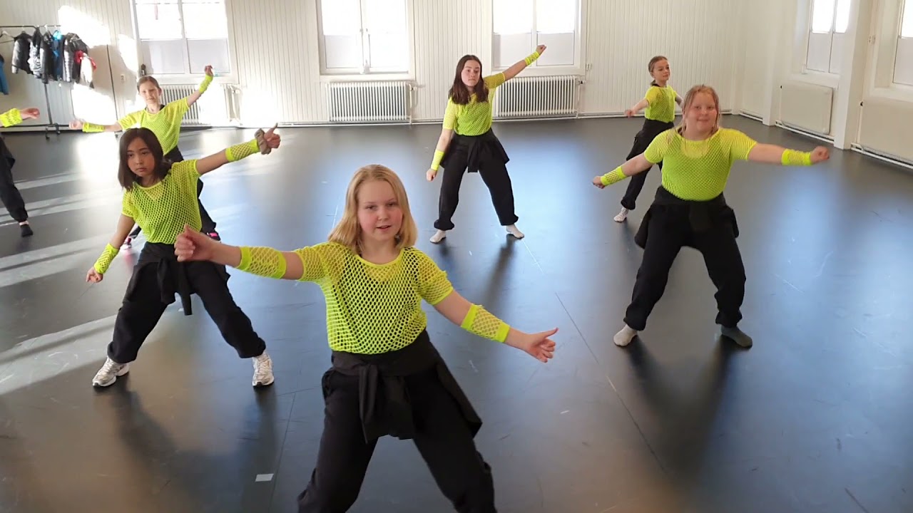 U can't touch this (MBP Version) - MBP | D.d