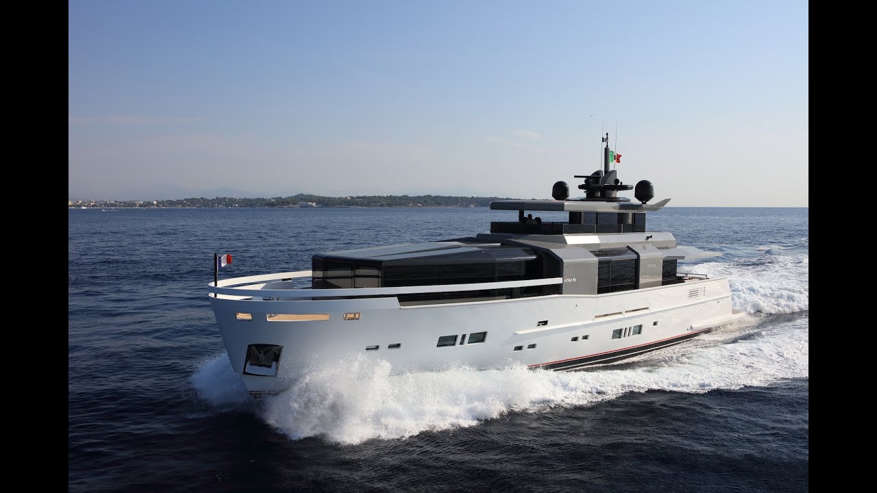 ⁣LE SUCCES DES MOTOR-YACHTS ARCADIA