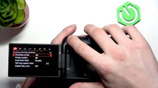 CANON EOS R50 V – How to Use Focus Bracketing