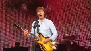 Paul McCartney "Paperback Writer" live in Amsterdam Ziggo Dome, 8.6.2015