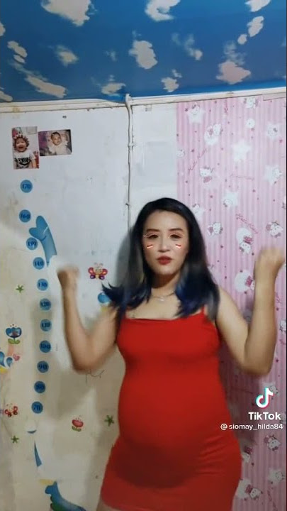 bumil merah sexy