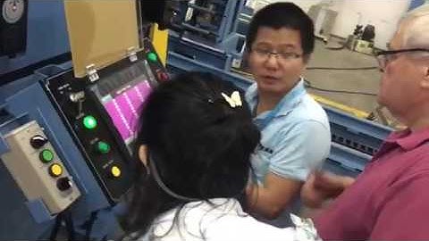 UK Customer Checking Decoiler Straightener NC Servo Feeder 3 in 1 Machine