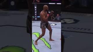 BOOM 💥 How Did Jon Jones Savagely Pin 📌 This Guy To The Canvas So Fast 💨