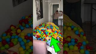 Something Strange Hiding In Bed! 😳 Something Strange Hiding In Bed! 😳