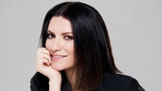 Laura Pausini arriva all'Ariston Sanremo 10 febbraio 2018