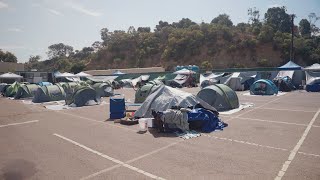 San Diego's first 'safe sleeping' lot nearing capacity Resimi