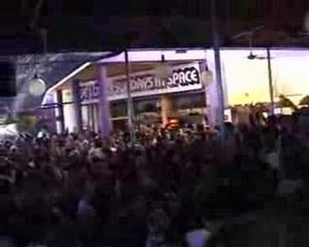 Ibiza - Space Terrace - Aug 12 2001 - 3 - Steve Lawler 2