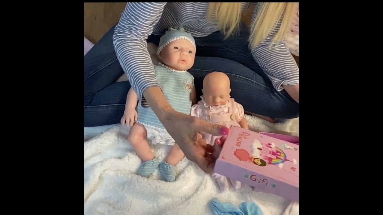 12 inch silicone reborn baby Mia gets a new outfit ❤️