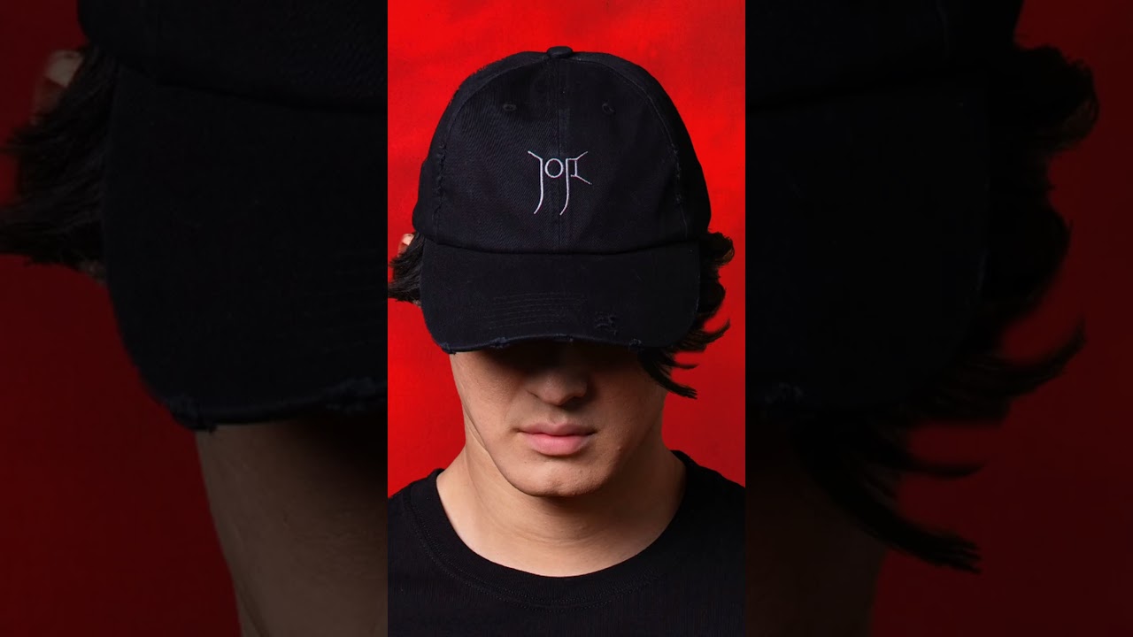Ситуация с мерчем Joji просто БЕЗУМНАЯ.
