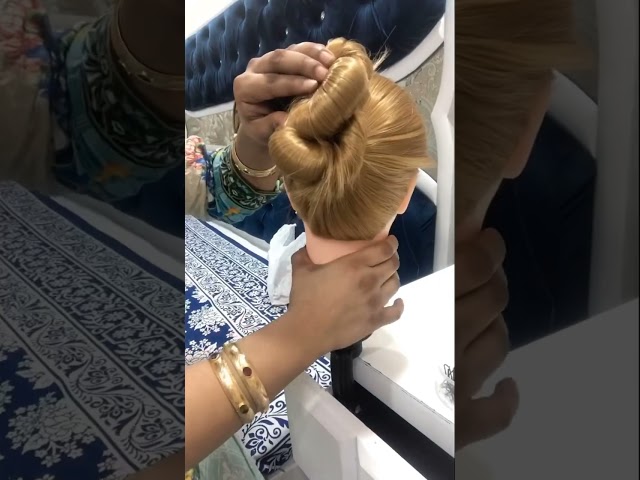 Quick hair style