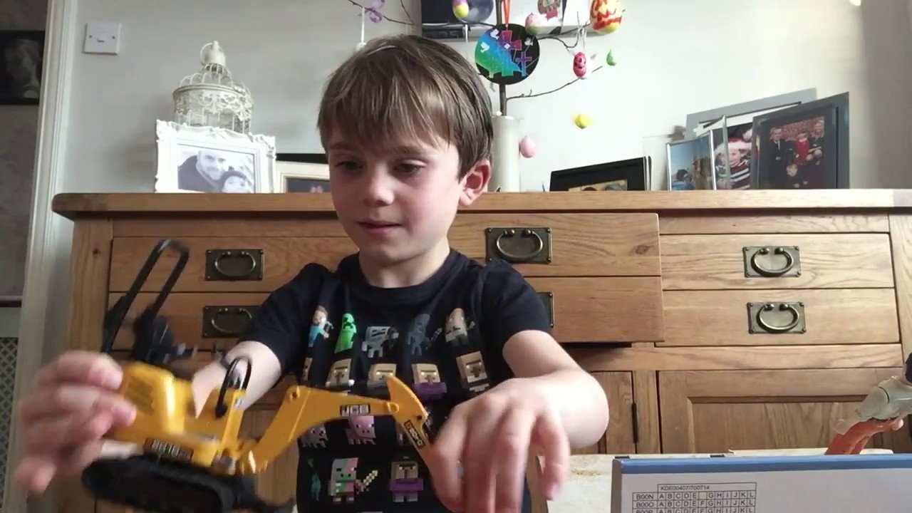 Jeffery bear unboxing a Bruder JCB microdigger