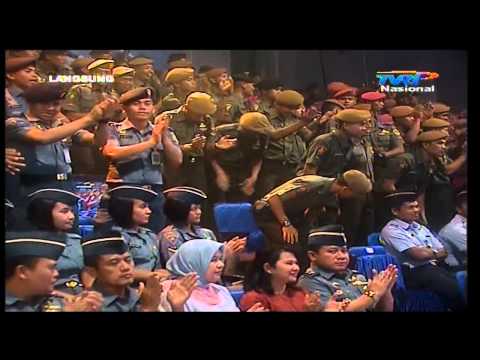 URUSAN TERJUN ITU URUSAN KOPRAL.... Ha ha ha ha ha..... [Lawak Kamera Ria 15717]