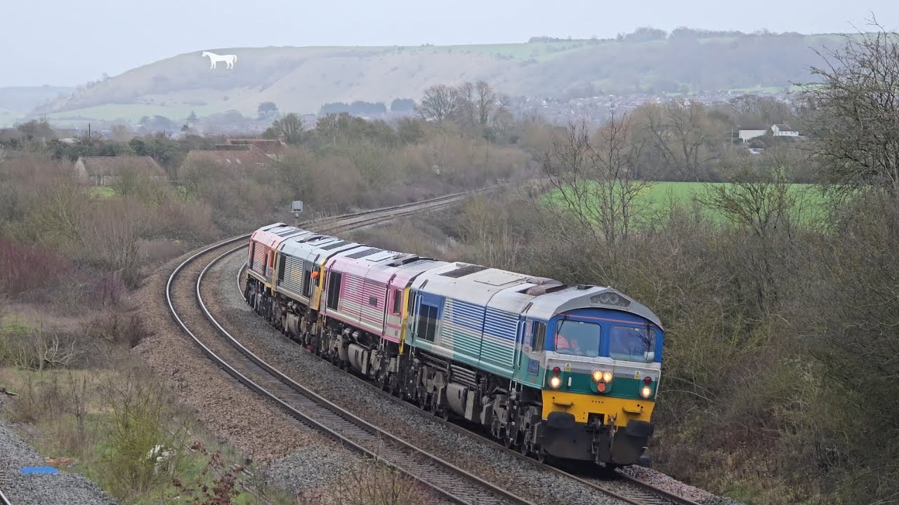 FL 59004, 66587, 66560 & 59201 Work 8Z89 at Fairwood Jn 23/02/26
