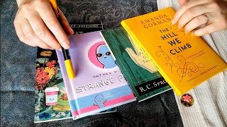 ASMR w/ TINY BOOKS {Tracing, Tapping, Scratching, Page Turning, Soft Speaking, Reading} screenshot 1