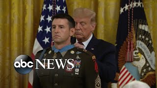 Delta Force soldier receives Medal of Honor Resimi