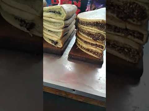 Martabak manis khas Padang 👈 